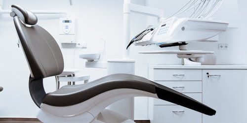 Full Arch Dental Implants: What Are Their Advantages?